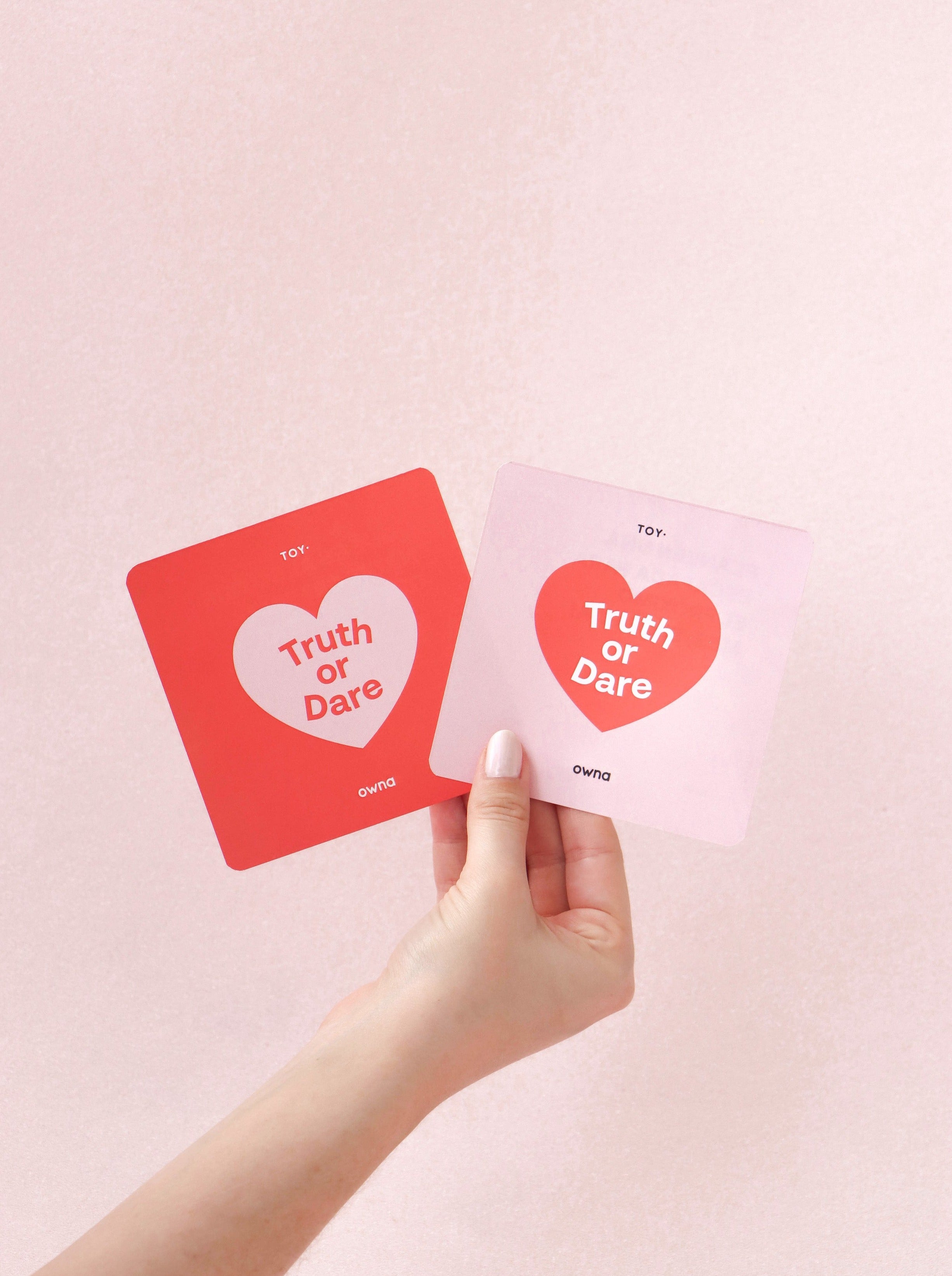 TRUTH OR DARE PLAYING CARDS (OWNA x TOY)
